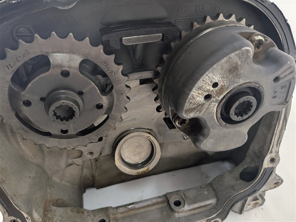 Thumbnail 8: 12-15 AUDI A6 A7 Q7 (C7 4G8 4L) 3.0L SUPERCHARGED ENGINE LEFT CYLINDER HEAD
