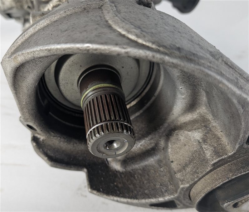Thumbnail 4: 2011-2012 AUDI Q7 (4L) 3.0L - FRONT DIFFERENTIAL GEAR CARRIER MUU