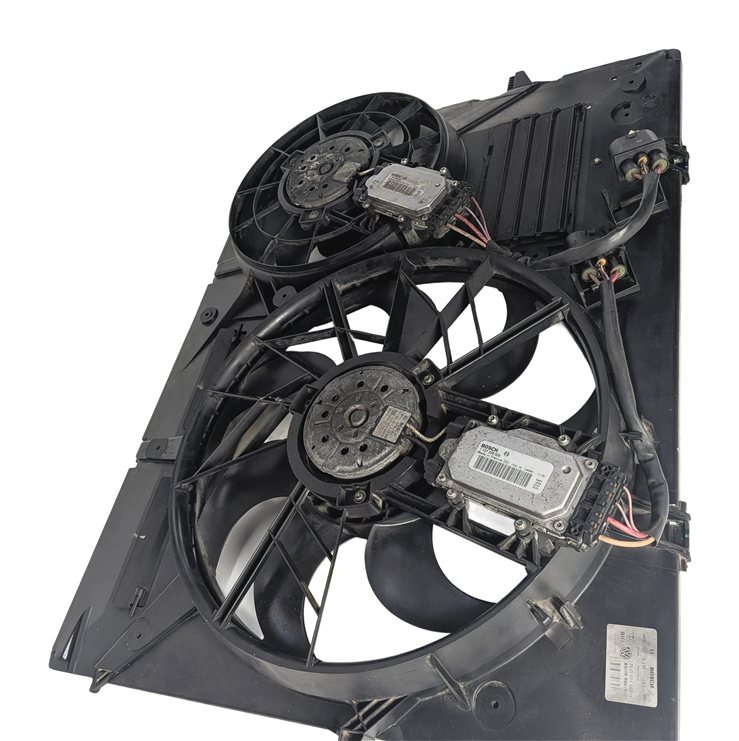 Thumbnail 4: 11-15 AUDI Q7 (4L) 3.0L ENGINE RADIATOR COOLING FAN (FOR MODELS w/ HITCH OPTION)