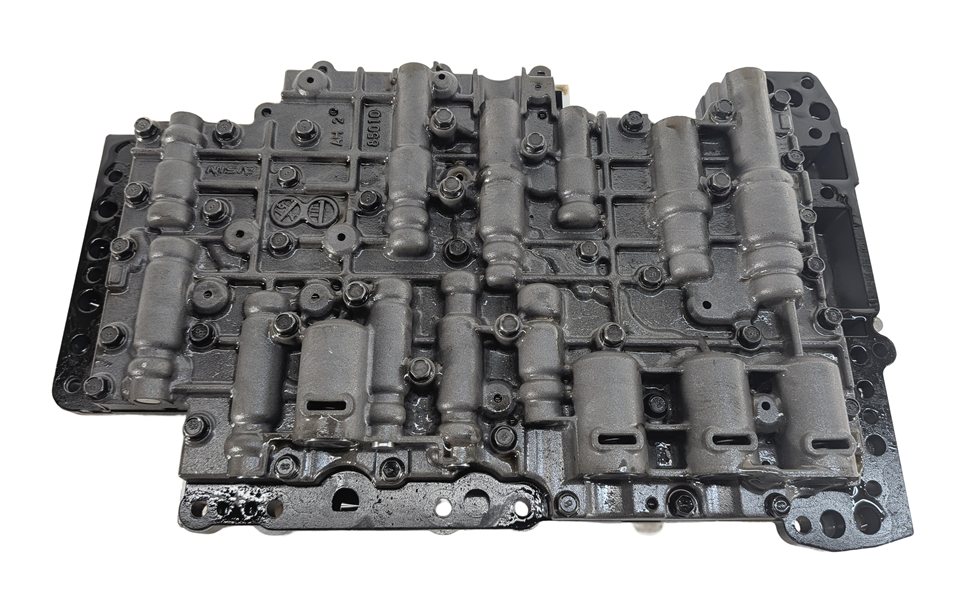 Thumbnail 6: 11-15 VW TOUAREG AUDI Q7 (4L) 8 SPEED MHN AUTOMATIC TRANSMISSION VALVE BODY