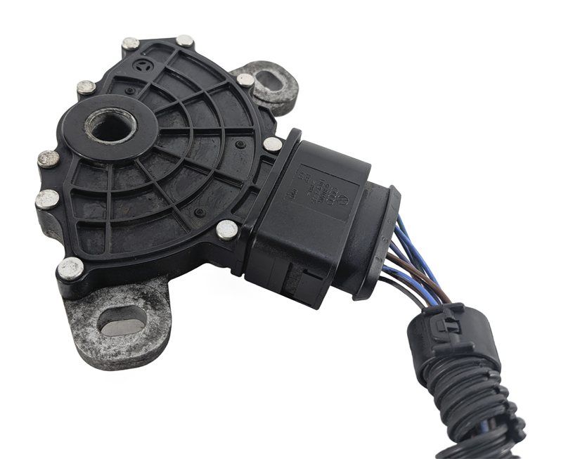 Thumbnail 2: 2012 AUDI Q7 (4L) AUTOMATIC TRANSMISSION NEUTRAL SAFETY RANGE SWITCH