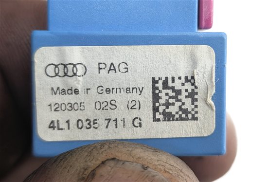 Thumbnail 11: 2007-2015 AUDI Q7 (4L) FRONT DOMELIGHT READING COURTESY DOME LIGHT LAMP (Beige)