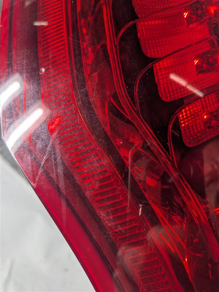 Thumbnail 8: 2010-2015 AUDI Q7 (4L) REAR LEFT DRIVER TAILLIGHT BRAKE LIGHT LAMP (LED)
