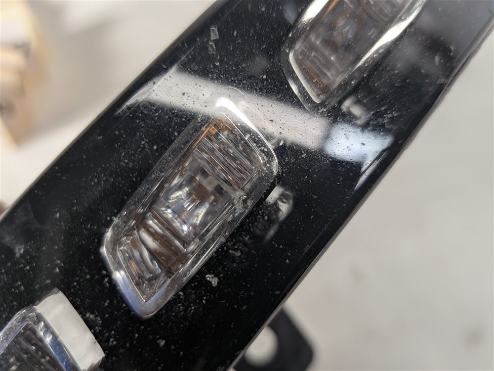 Thumbnail 9: 2010-2015 AUDI Q7 (4L) FRONT LEFT DRIVER TURN SIGNAL MARKER LIGHT LAMP (LED)