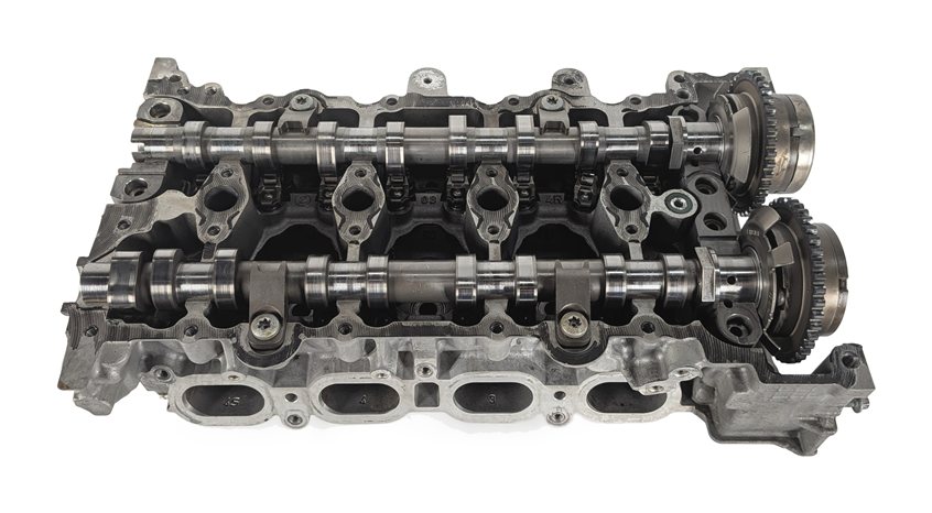 Thumbnail 2: 2014-2019 MERCEDES CLA250 (C117) 2.0L M270 TURBO ENGINE CYLINDER HEAD