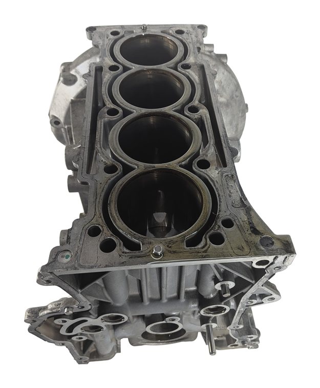 Thumbnail 3: 2014 MERCEDES CLA250 C117 2.0L M270 TURBO ENGINE CYLINDER BLOCK