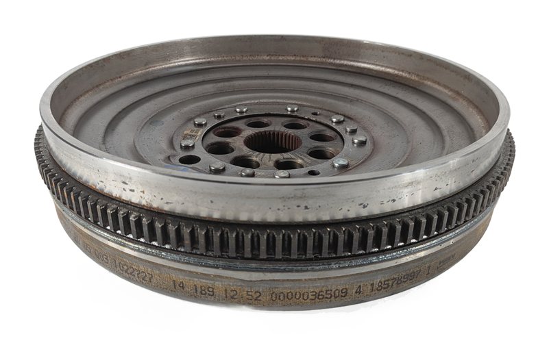Thumbnail 2: 2013-2018 MERCEDES B250 CLA250 GLA250 (C117 W156 W246) AUTO DUAL MASS FLYWHEEL