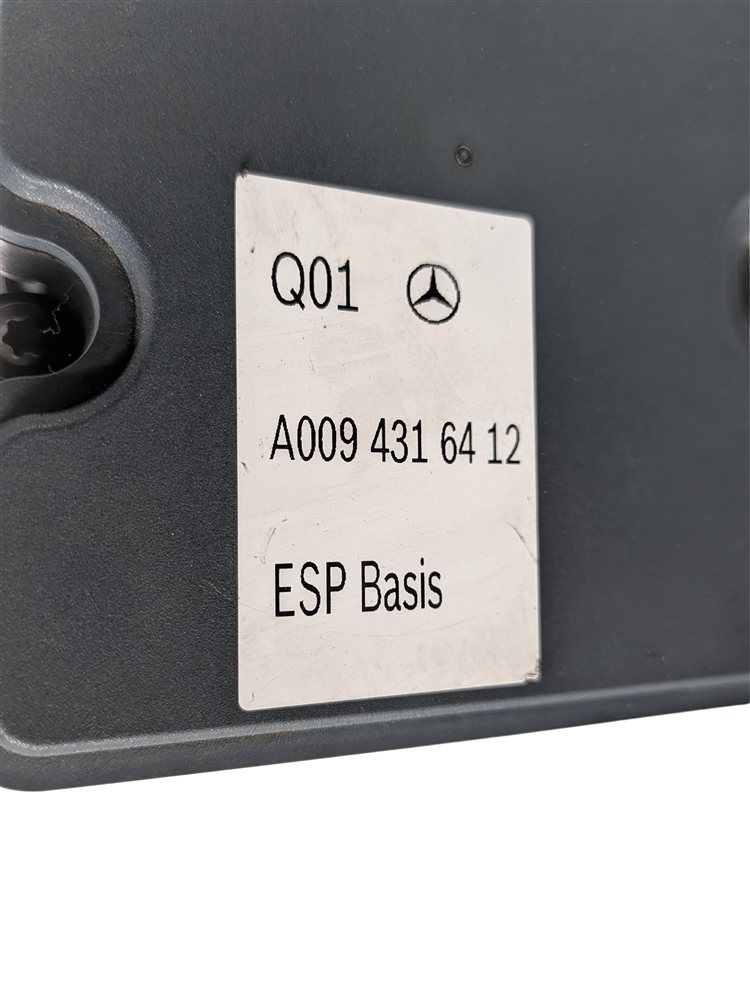 Thumbnail 5: 2014-2019 MERCEDES B250 CLA250 (C117 W117 W246) ESP ABS BRAKE PUMP w/ MODULE