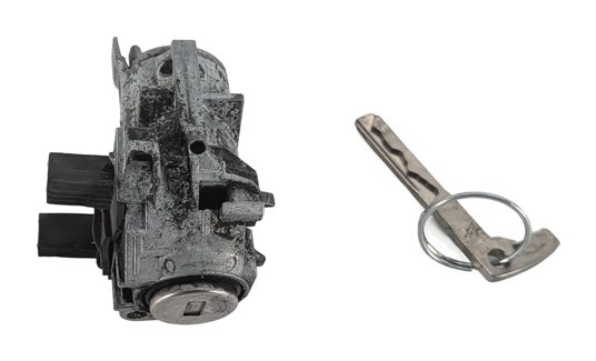 2014 MERCEDES CLA250 (W117) FRONT LEFT DRIVER DOOR LOCK CYLINDER TUMBLER w/ KEY