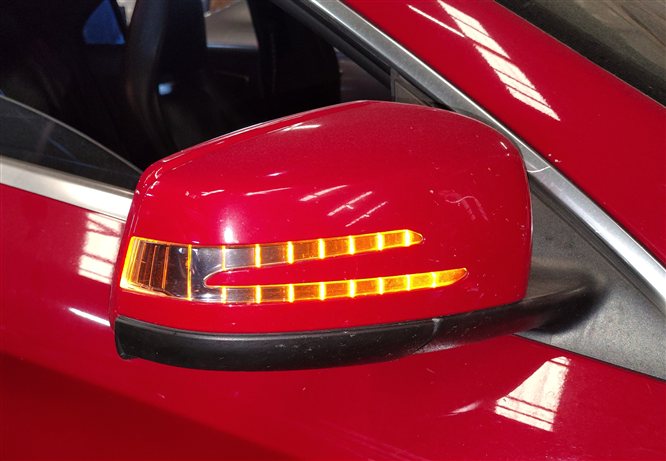 Thumbnail 2: 14-16 MERCEDES CLA250 C117 FRONT RIGHT PASSENGER DOOR MIRROR MEMORY P-FOLD (Red)