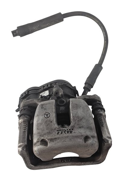 Thumbnail 2: 2014-2019 MERCEDES CLA250 (C117) FWD REAR LEFT BRAKE CALIPER (SPORT PACKAGE)