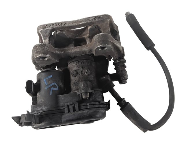 Thumbnail 4: 2014-2019 MERCEDES CLA250 (C117) FWD REAR LEFT BRAKE CALIPER (SPORT PACKAGE)