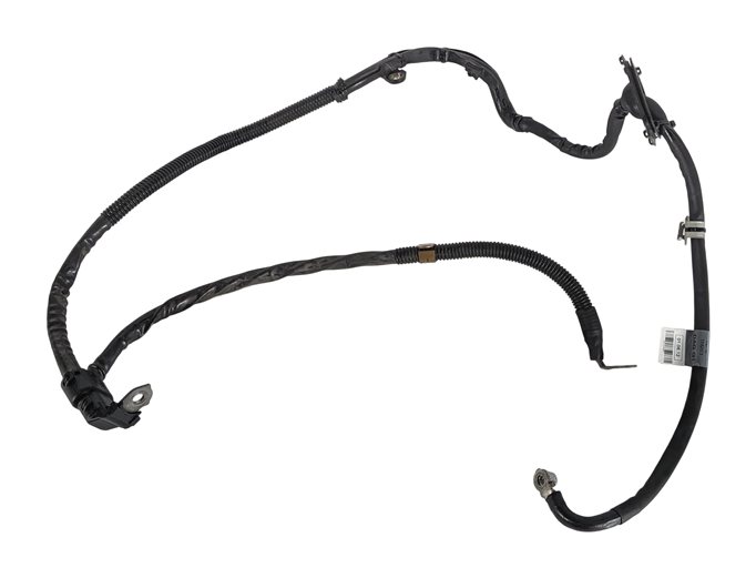 Thumbnail 2: 2013 MERCEDES CLS550 (W218) 4.6L BATTERY CABLE w/ TERMINAL JUNCTION BOX