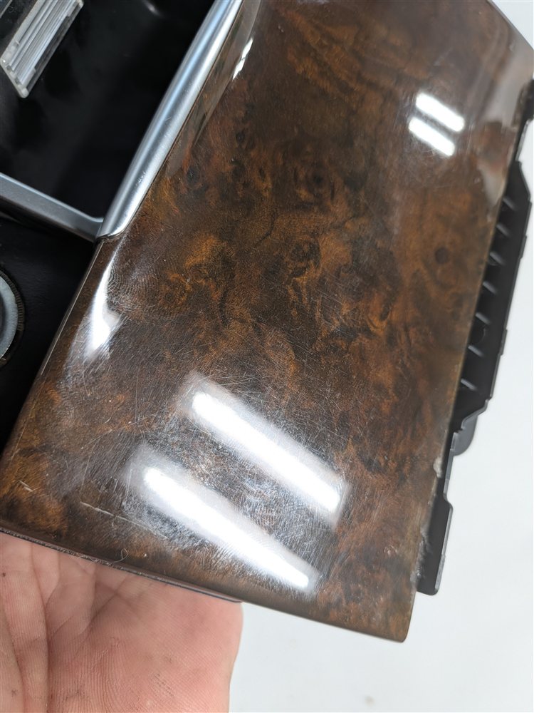 Thumbnail 10: 2013 MERCEDES CLS550 (W218) CENTER CONSOLE ASHTRAY COMPARTMENT TRIM (Walnut)