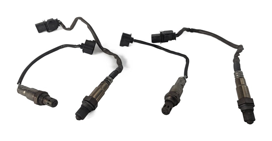 Thumbnail 2: 2013 MERCEDES CLS550 (W218) 4.6L (278.922) ENGINE OXYGEN O2 LAMBDA SENSOR SET/4