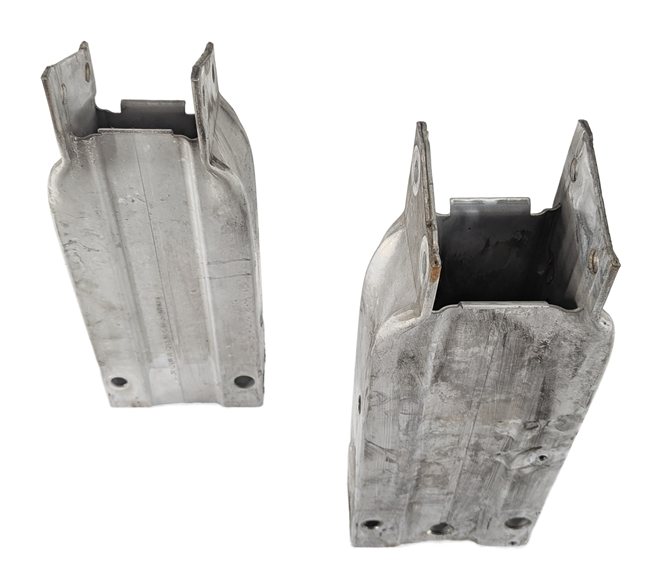 Thumbnail 2: 10-18 MERCEDES E300 E350 E400 E550 CLS550 FRONT LEFT/RIGHT BUMPER BRACKET SET/2