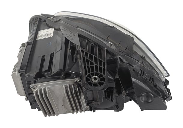 Thumbnail 7: 2012-2014 MERCEDES CLS550 CLS63 AMG CLS350 (W218) RIGHT PASSENGER LED HEADLIGHT