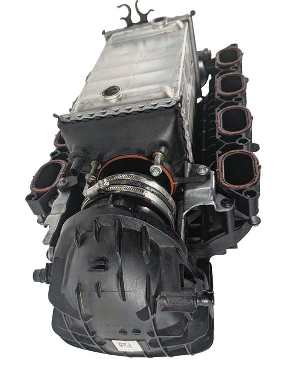 Thumbnail 8: 11-20 MERCEDES E GL ML S W212 W166 W221 X166 4.6L INTAKE MANIFOLD w/ INTERCOOLER