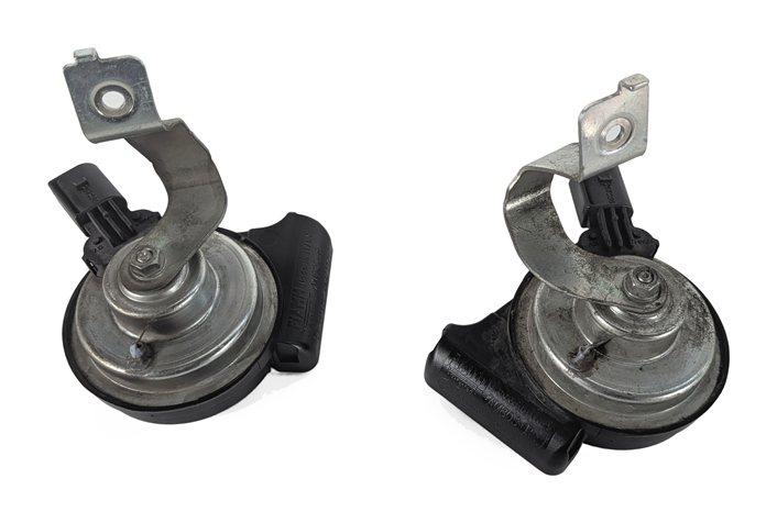 Thumbnail 3: 08-18 MERCEDES C E GLK CLS CLASS (C218 W204 W212 X204) HIGH & LOW TONE HORN SET2