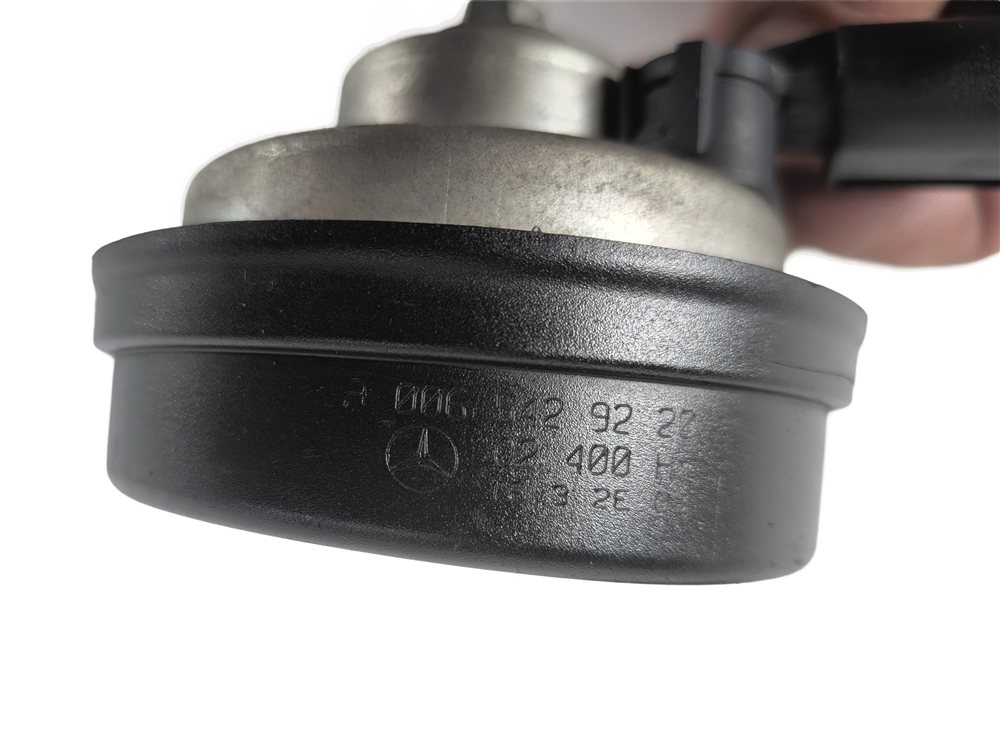Thumbnail 8: 08-18 MERCEDES C E GLK CLS CLASS (C218 W204 W212 X204) HIGH & LOW TONE HORN SET2