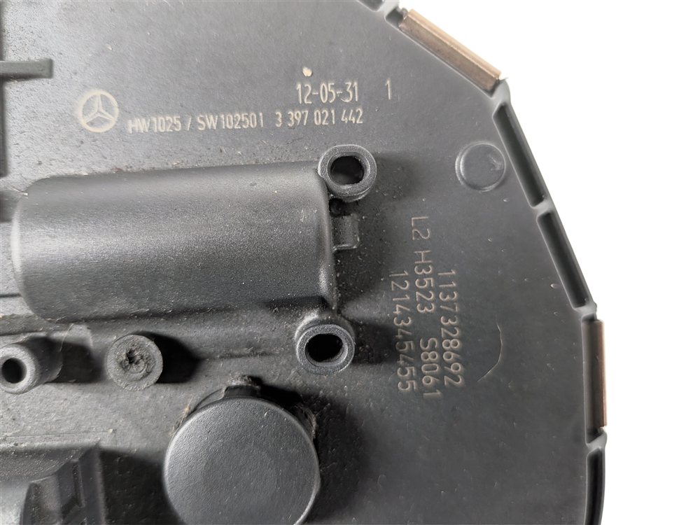 Thumbnail 5: 2010-2017 MERCEDES BENZ E CLS CLASS (C218 W212) FRONT WINDSHIELD WIPER MOTOR