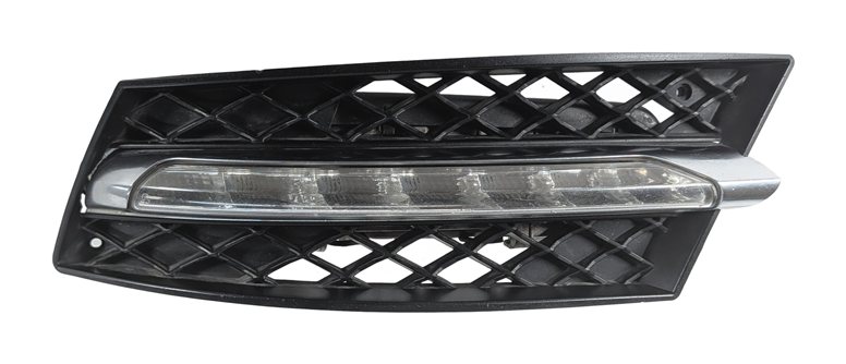 11-15 MERCEDES C CL GLK S CLS R (W204 W216 W218 W221 W251 X204) RIGHT FOGLIGHT