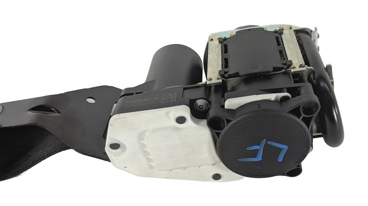 Thumbnail 2: 12-13 MERCEDES CLS550 CLS63 (W218) FRONT LEFT DRIVER SEATBELT RETRACTOR (Black)