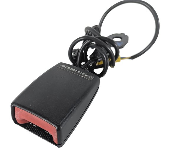 Thumbnail 2: 12-18 MERCEDES CLS400 CLS550 W218 FRONT RIGHT PASSENGER SEATBELT BUCKLE (Black)