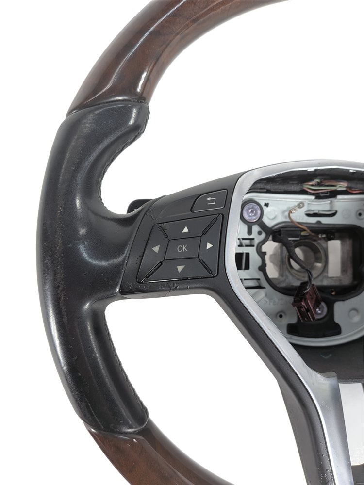 Thumbnail 7: 13-15 CLS E-CLASS (A207 C207 C218 W207 W212) 3-SPOKE STEERING WHEEL (Walnut)