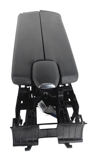 12-18 MERCEDES CLS400 CLS550 (W218) FRONT CENTER CONSOLE ARMREST LID (Black)