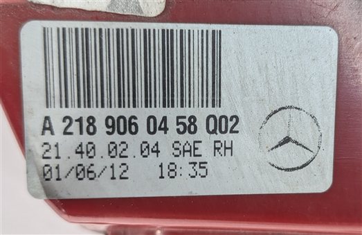 Thumbnail 7: 12-14 MERCEDES CLS350 CLS550 CLS63 AMG W218 RIGHT OUTER QUARTER PANEL TAIL LIGHT