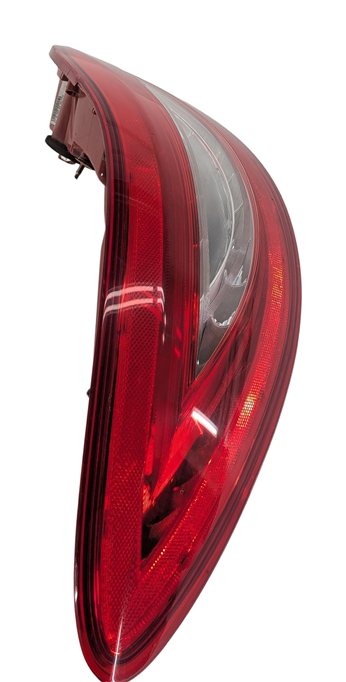Thumbnail 3: 12-14 MERCEDES CLS350 CLS550 CLS63 AMG W218 LEFT OUTER QUARTER PANEL TAIL LIGHT