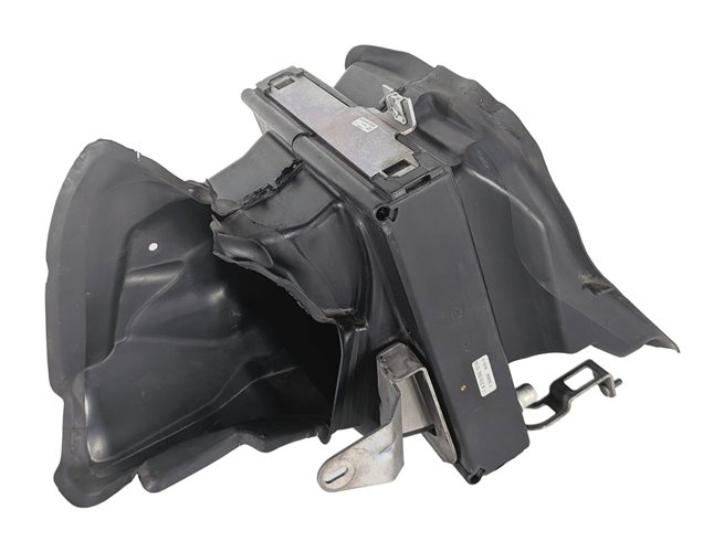 Thumbnail 4: 2012-2017 MERCEDES CLS550 (W218) WHEEL ARCH AUXILIARY RADIATOR COOLER w/AIR DUCT
