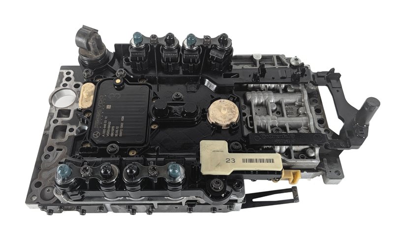 12-13 MERCEDES CLS550 S550 (W218 W221) 4.6L AUTOMATIC TRANSMISSION VALVE BODY