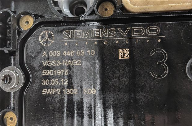 Thumbnail 9: 12-13 MERCEDES CLS550 S550 (W218 W221) 4.6L AUTOMATIC TRANSMISSION VALVE BODY