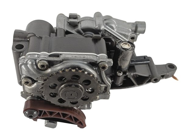2013 MERCEDES CLS550 (W218) 4.6L TURBO M278 ENGINE OIL PUMP 2781810547