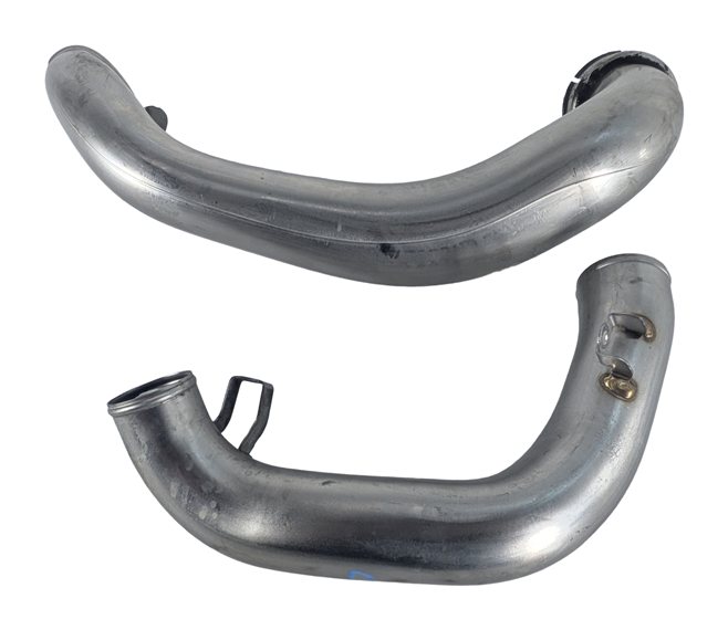 2013 MERCEDES CLS550 (W218) 4.6L TURBO M278 ENGINE CHARGE AIR BOOST PIPE SET/2