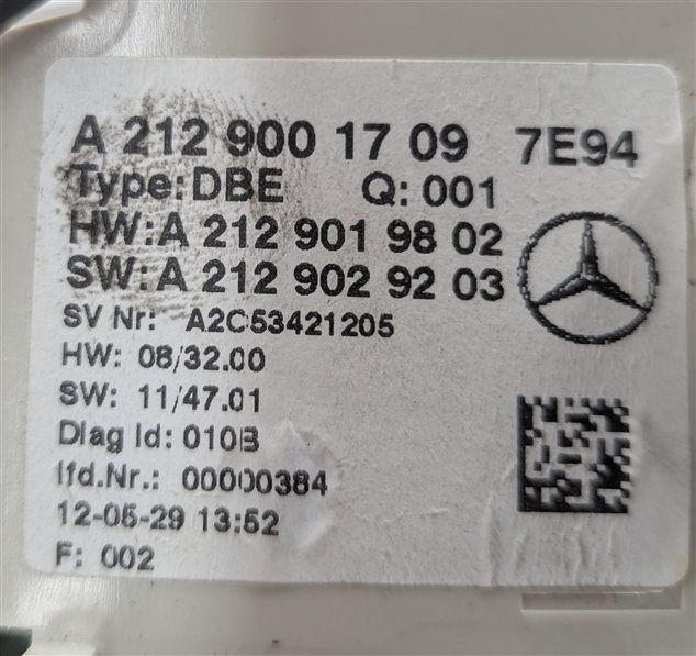 Thumbnail 7: 2013 MERCEDES CLS550 (W218) FRONT ROOF DOME MAP LIGHT LAMP w/SWITCHES (Gray)
