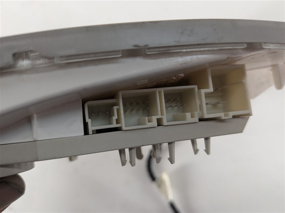 Thumbnail 8: 2013 MERCEDES CLS550 (W218) FRONT ROOF DOME MAP LIGHT LAMP w/SWITCHES (Gray)