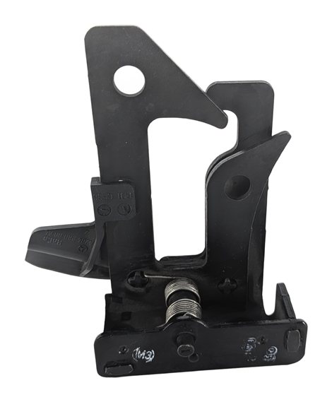 Thumbnail 2: 2013 MERCEDES CLS550 (W218) FRONT HOOD LID SAFETY CATCH HOOK LOCK LATCH