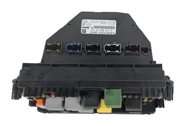 2013 MERCEDES CLS550 (W218) 4.6L FRONT SIGNAL ACQUISITION SAM CONTROL MODULE