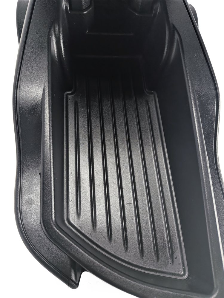 Thumbnail 5: 2016-2019 BMW X1 F48 FRONT CENTER CONSOLE STORAGE COMPARTMENT ARMREST (Black)