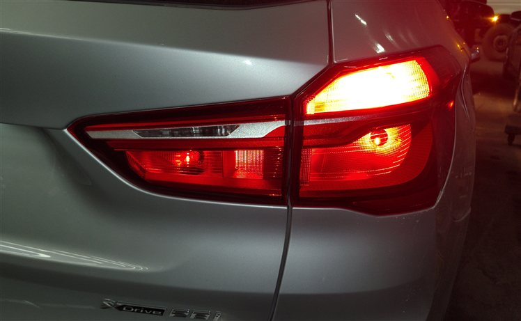 Thumbnail 2: 2016-2021 BMW X1 (F48) REAR RIGHT PASSENGER OUTER TAILLIGHT BRAKE LIGHT LAMP