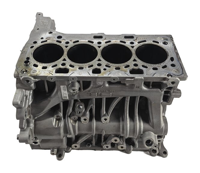 Thumbnail 2: 2018-2019 BMW X1 X2 (F39 F48) 2.0L B46 TURBO ENGINE ASSEMBLY (67k)