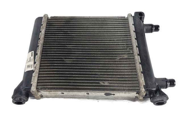 Thumbnail 6: 2016-2021 BMW 228i 235i X1 X2 (F22 F39 F48) AUXILIARY RADIATOR