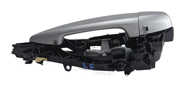 Thumbnail 4: 14-21 BMW X1 X2 X5 X6 (F15 F16 F39 F48) FRONT LEFT COMFORT DOOR HANDLE (Silver)