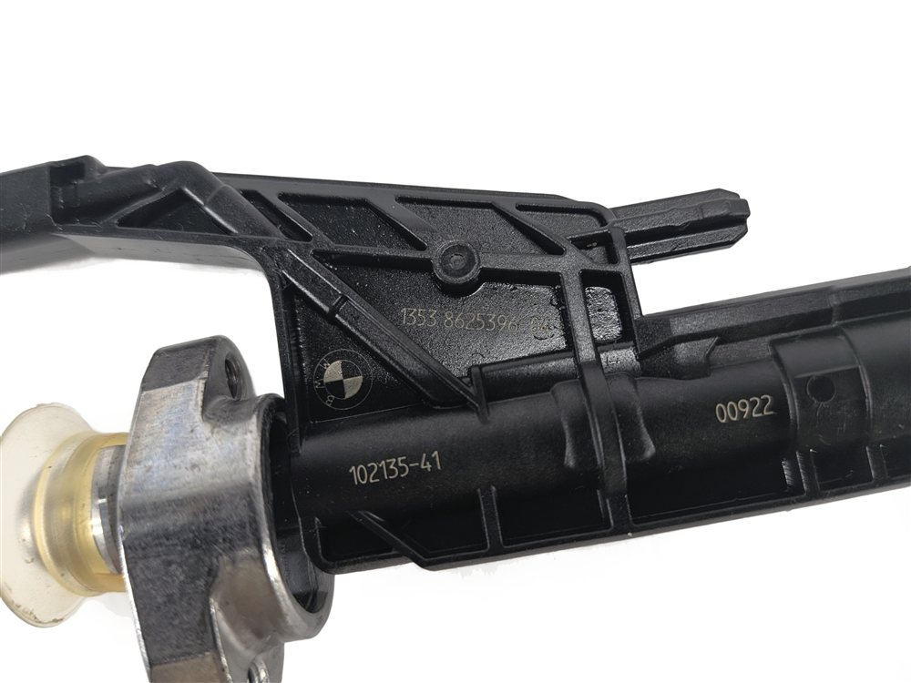Thumbnail 6: 14-21 BMW 3 4 5 6 7 X1 X2 X3 (F22 F30 F32 G11 G30) 2.0L 3.0L FUEL INJECTOR SET/4