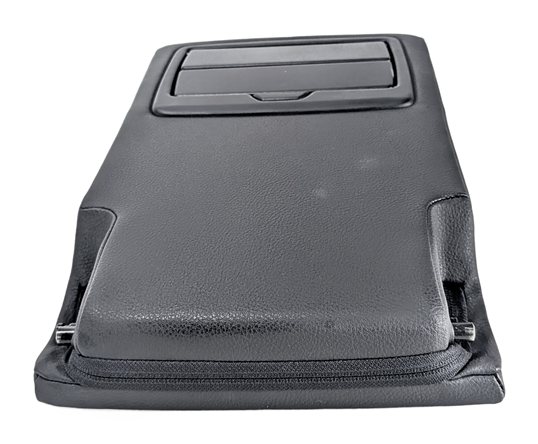 Thumbnail 4: 2019 BMW X1 (F48) REAR SEAT CENTER ARMREST w/CUP HOLDER (Black)