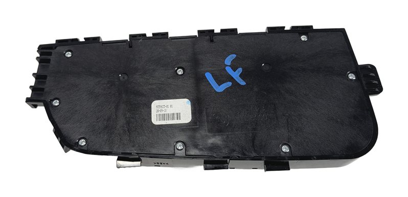 Thumbnail 6: 2019 BMW X1 (F48) FRONT LEFT DRIVER POWER SEAT MEMORY ADJUSTMENT CONTROL SWITCH