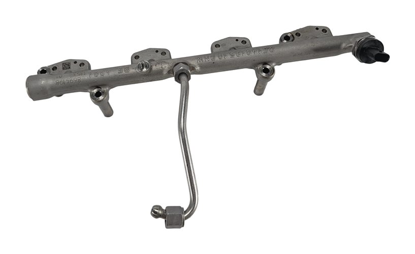 Thumbnail 2: 2019 BMW X1 (F48) 2.0L (B46) ENGINE HIGH PRESSURE FUEL INJECTION RAIL